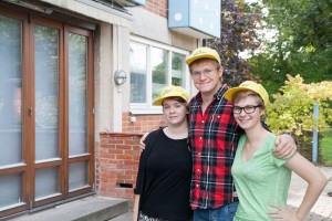 Elin Malm, international secretary, John Rådberg, freshman supervisor, and Sara Kurki, freshman supervisor, are all ready to enrol new freshmen at Krischan. Photo: Carl-Johan Kullving