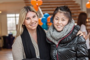 Dzenana Dzanic and Linn Didoff, who study service management logistics. “I use social media very often. Sometimes at lectures, because it is nice and I get a break”, Linn Didoff says. “But sometimes it’s probably because we’re addicted. It’s a habit, but I don’t feel that I want to or need to quit”, says Dzenana Dzanic. Photo: Saga Sandin